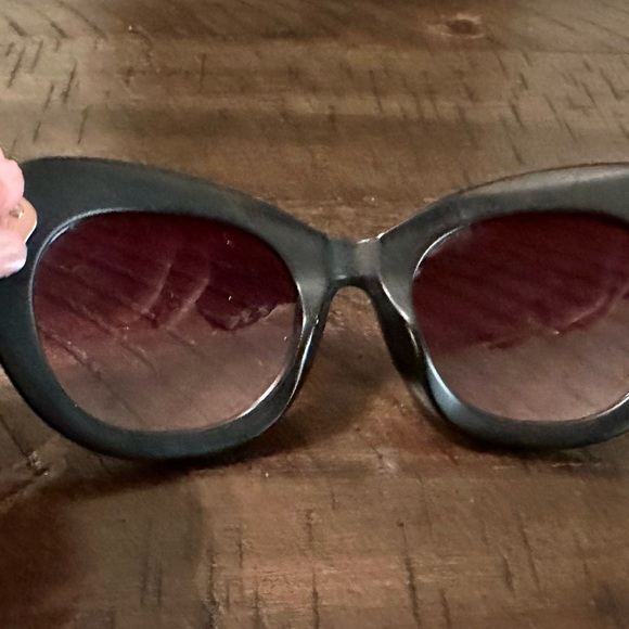 IVI Faye Sunglasses NWOT - Picture 8 of 10